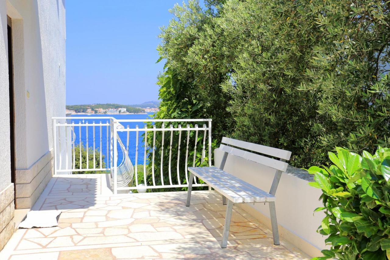 Family Friendly Seaside Apartments Razanj, Rogoznica - 10373 Esterno foto