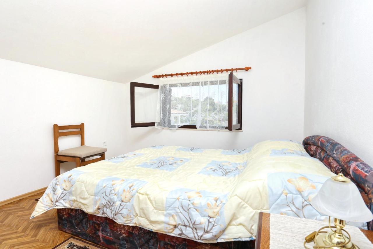Family Friendly Seaside Apartments Razanj, Rogoznica - 10373 Esterno foto